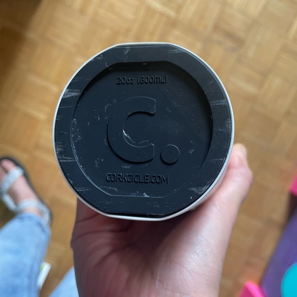 Corkcicle X POKETO 20oz Limited Addition Water bottle - Picture 3 of 4